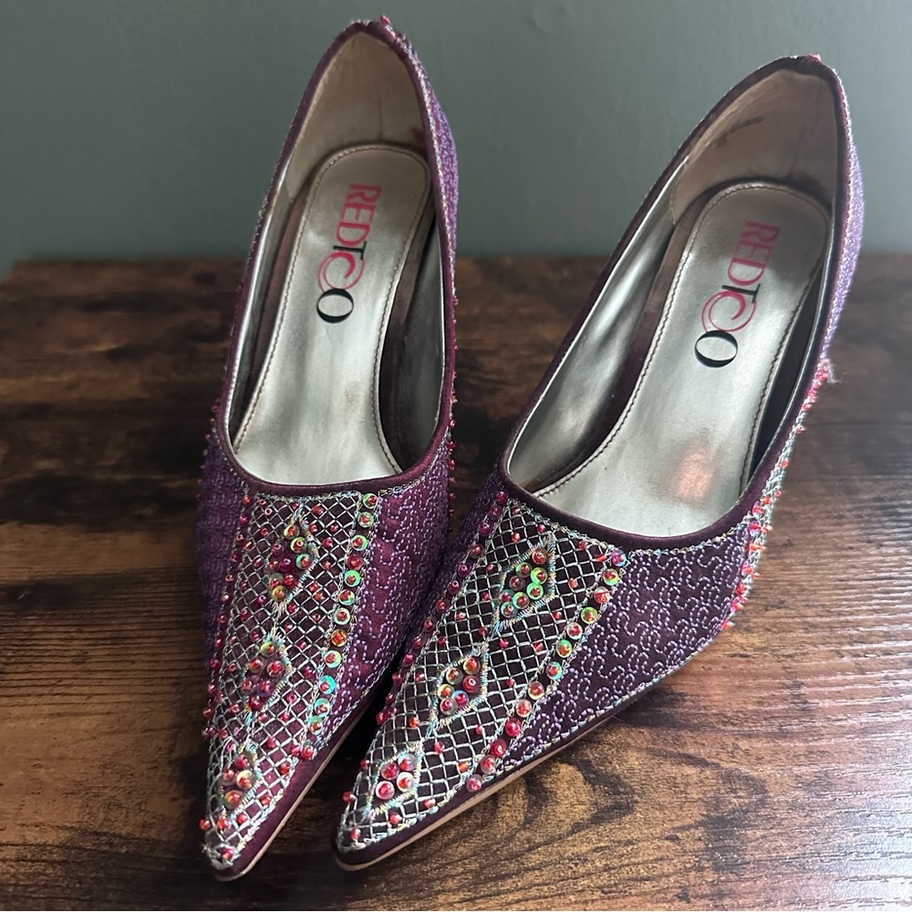 Women's Redtoo Purple Embellished Pump Size 6